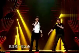 beyond叶世荣黄贯中回忆起有家驹在的日子，感动了现场的观众视频封面