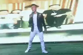 华语乐坛独立音乐唱作人艺鹏！个人演唱会《谷龙的人谷龙的戏》视频封面