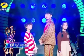 汪苏泷与学员合唱《曙光》，完美的和音，赋予歌曲生命！视频封面