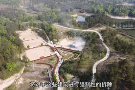 河南信阳商城违建别墅强拆，投资扶贫产业千万建筑顷刻间化为废墟视频封面