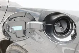 油箱有气压过大，油箱“嗡嗡”的声音是什么原因呢？一般都是它！视频封面