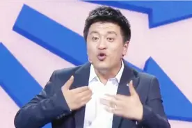 张雪峰评价王宝强离婚，结果自己被骂惨视频封面