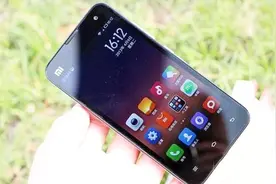 手机总有软件偷偷自启动，教你关闭自启动权限！加快手机运行速度视频封面