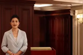 《白毛女》的公开上演，激励无数人投身革命，引起社会反响视频封面