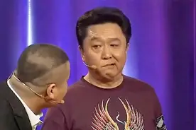 于谦郭德纲互爆料合集，谦哥直呼老郭抽烟斗把嘴都给抽歪了，真绝视频封面