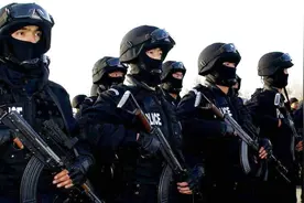 特警执行任务为何会蒙面？不仅仅是为了隐藏容貌那么简单