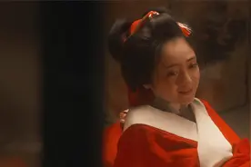 女孩体质异常，只要身体一发热，皮肤便会开出一朵朵樱花视频封面