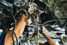 汽车变速箱大修，4S店和外修理厂之间怎么选？最后的选择超理性。视频封面