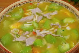 天热要多喝这个汤，大厨教你这样搭配食材，汤鲜味美，营养不油腻