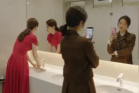 简言的夏冬：简言和夏冬秀恩爱，料定苏总会跟着，回办公室接着演视频封面