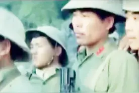 对越自卫反击战：越军渗透破坏，我军装甲群冲破封锁狂虐越军视频封面
