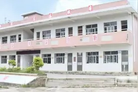 小学拟撤并！河源村民很无奈：负担太重了，怎么办视频封面