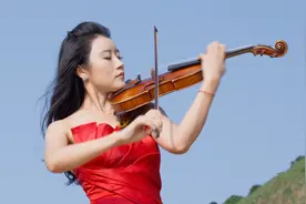香港管弦乐团第一小提琴手演奏《我爱你中国》视频封面