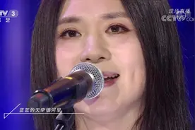#唱过夏天#小娟与山谷里的居民 唱起《小白船》，一起欣赏视频封面