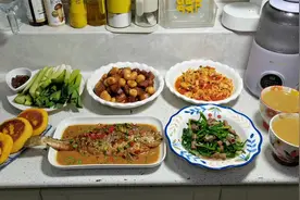 我家从不出去吃饭，50元搞定四菜一汤，有荤有素，简单又好吃视频封面