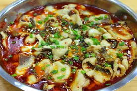 四川人喜欢吃白鲢鱼，关键还是做法地道味道好吃，光看着就真馋人