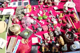 沈阳铁西最大的旧物市场，这里的交易量让你都想不到，太火爆了视频封面