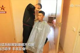 独家！解放军仪仗大队在莫斯科的训练日常视频封面