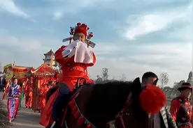 湖北农村婚礼：大花儿轿啊，摇摆着去接我心上美丽的姑娘。视频封面