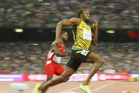 比赛当散步？闪电博尔特放水合集 各种减速嬉戏视频封面