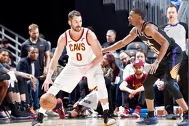 【球星集锦】乐福砍下16+11 骑士主场击败太阳