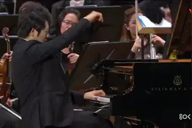 冼星海《“黄河”钢琴协奏曲》（郎朗钢琴 杨松斯指挥）视频封面