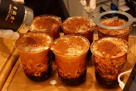 正宗台湾黑糖珍珠奶茶，看完制作过程，感觉以前喝的都是假的！