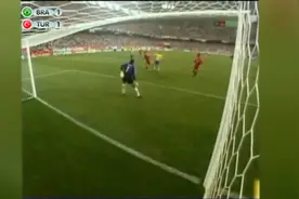 2002韩日世界杯：罗纳尔多这脚飞天腿有点中国功夫！视频封面