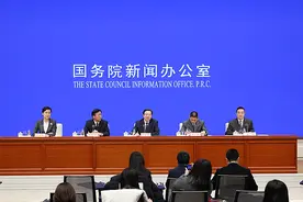 人社部：县级以上地方政府对本区域内保障农民工工资支付工作负责视频封面