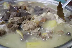 广西人这样做出来的羊肉汤，不但无骚味还很香，简单能学会