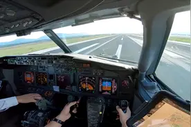 波音787驾驶舱第一视角记录起飞全过程