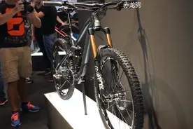 375-2014欧洲车展CANYON车型视频封面