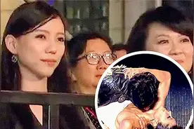 王力宏演唱会亲吻女舞伴，谁注意台下李靓蕾的反应？太让人心疼了视频封面