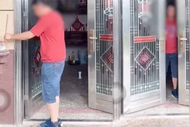 父亲去世儿子不风光大办，点三根香插门口就回屋，一句话真没毛病