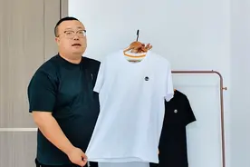 胖崔推荐：男士夏款T恤，精梳纯棉材质健康舒适，上身休闲百搭！视频封面