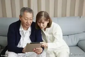 新农保缴纳300元和3000元的档次有啥区别？养老金差的多吗？图片