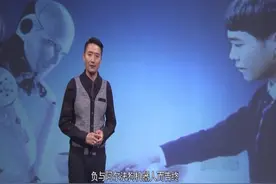 围棋大师李世石大战阿尔法狗机器人1:4落败，人工智能到底多聪明视频封面