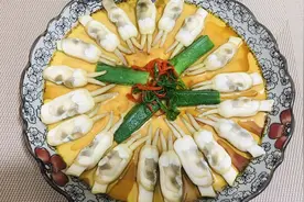 鸡蛋羹这样做才鲜美，一道蛏子蒸鸡蛋，鲜嫩爽滑，好吃又营养，赞