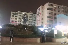 一起去看青岛“彩绘一条街”有最美丽的“涂鸦”视频封面