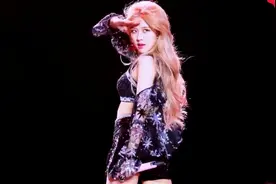 朴彩英科切拉封神舞台kill this love，罗婕女士相当优秀啊！视频封面