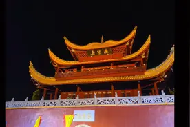 古风岳阳楼，岳阳楼景区晚上开放了，有古装帅哥美女表演，快来吧视频封面