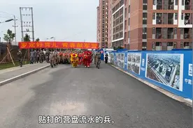 接兵干部把新兵一批批接走了，你们能猜到他们是去什么地方当兵吗视频封面