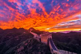世界顶级乐团倾情演奏气势恢宏，大气磅礴交响乐《我爱你中国》视频封面