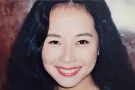 她是首个金像奖双料影后，张国荣称她为天才，周润发说很欣赏她！视频封面