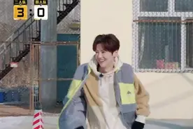 鹿晗范志毅默契搭档四连进球视频封面