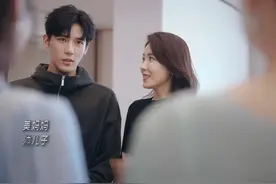 这漂亮妈妈帅儿子，太让人羡慕了！#曾黎##曾黎真诚是必杀技#