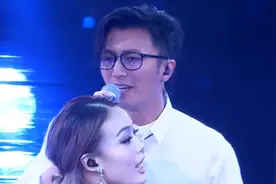 高清修复《玉蝴蝶》容祖儿、谢霆锋同台合唱Live