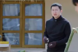 #种地吧 #刘晓邑 就地取材做的稻草人是什么样的？@种地吧蒋敦豪  @种地吧赵一博  ：这不仅能吓到鸟，连偷菜的人都能吓跑！#杜海涛视频封面