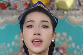 用馕言文打开三国 新疆馕言文 新疆人到底怎么读三国？#新疆 #馕言文 #新疆是个好地方视频封面