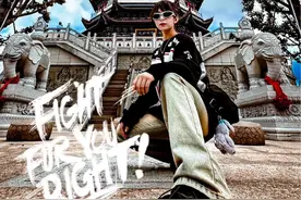 如果假期旅游遇到古建筑不会拍照，几个小技巧教会你拍出刷爆朋友圈的地标建筑大片#拍照姿势 #古建筑怎么拍出高级感 #拍摄技巧